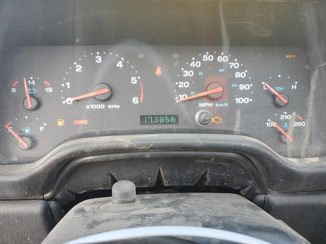 2004 Jeep Wrangler X VIN: 1J4FA39S54P746125 Lot: 82713424