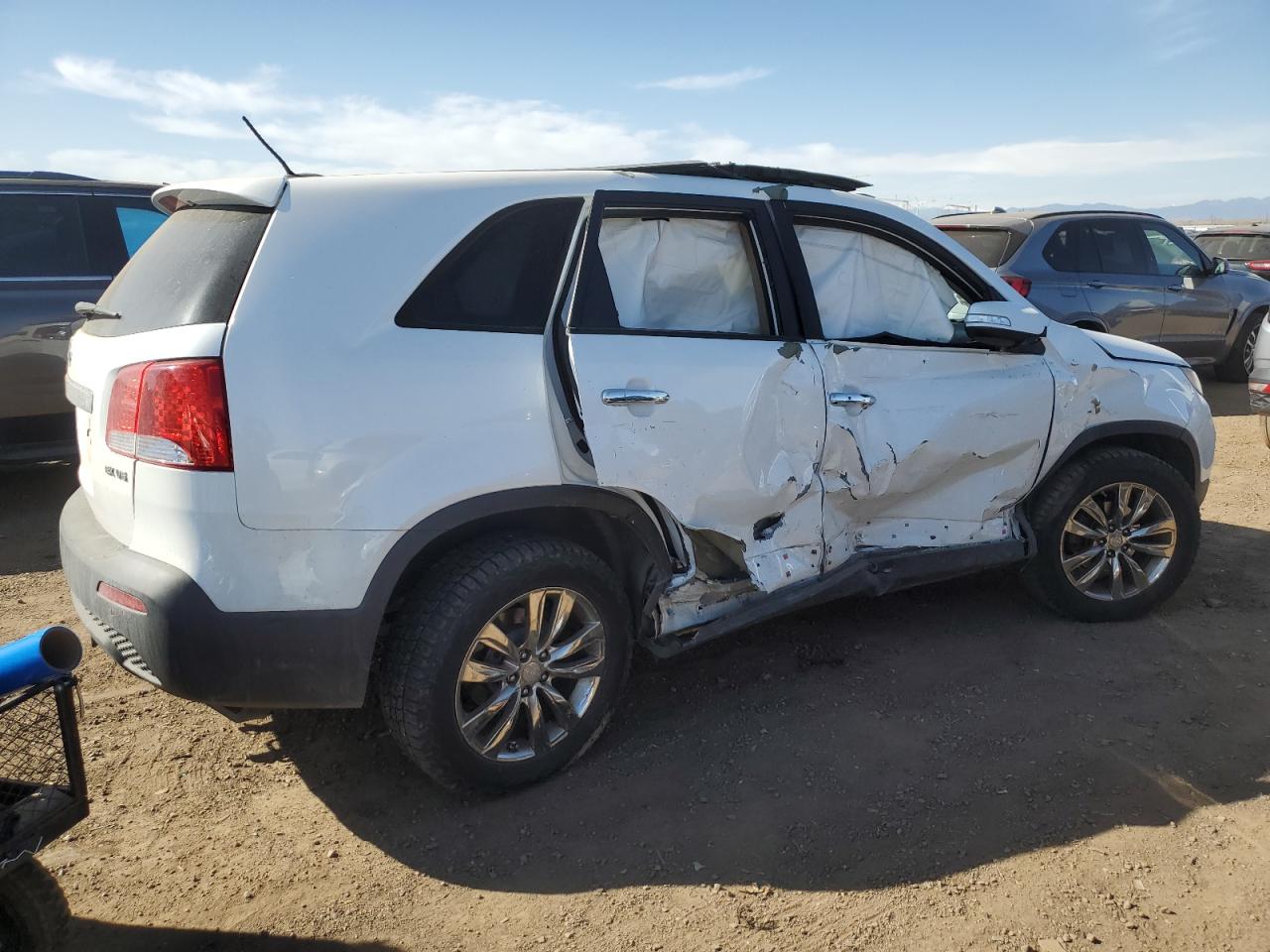 2011 Kia Sorento - Image 3