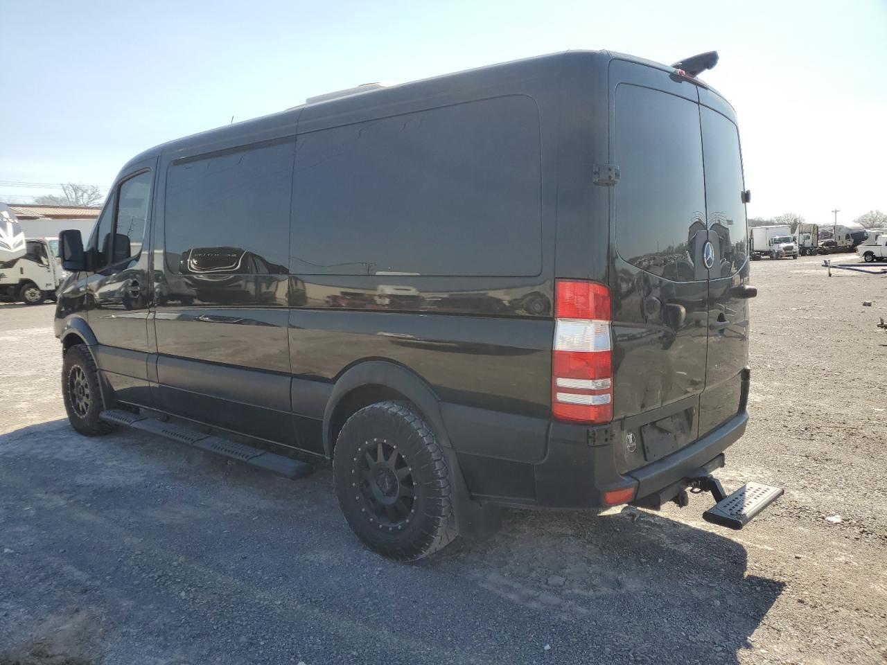 2017 Mercedes-Benz Sprinter - Image 2