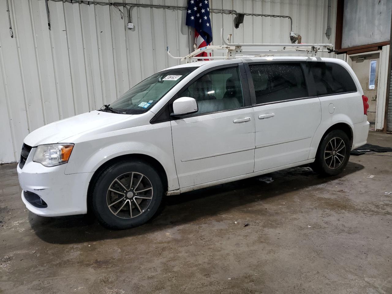 2014 Dodge Grand Caravan Sxt იყიდება Brookhaven-ში, NY - Normal Wear