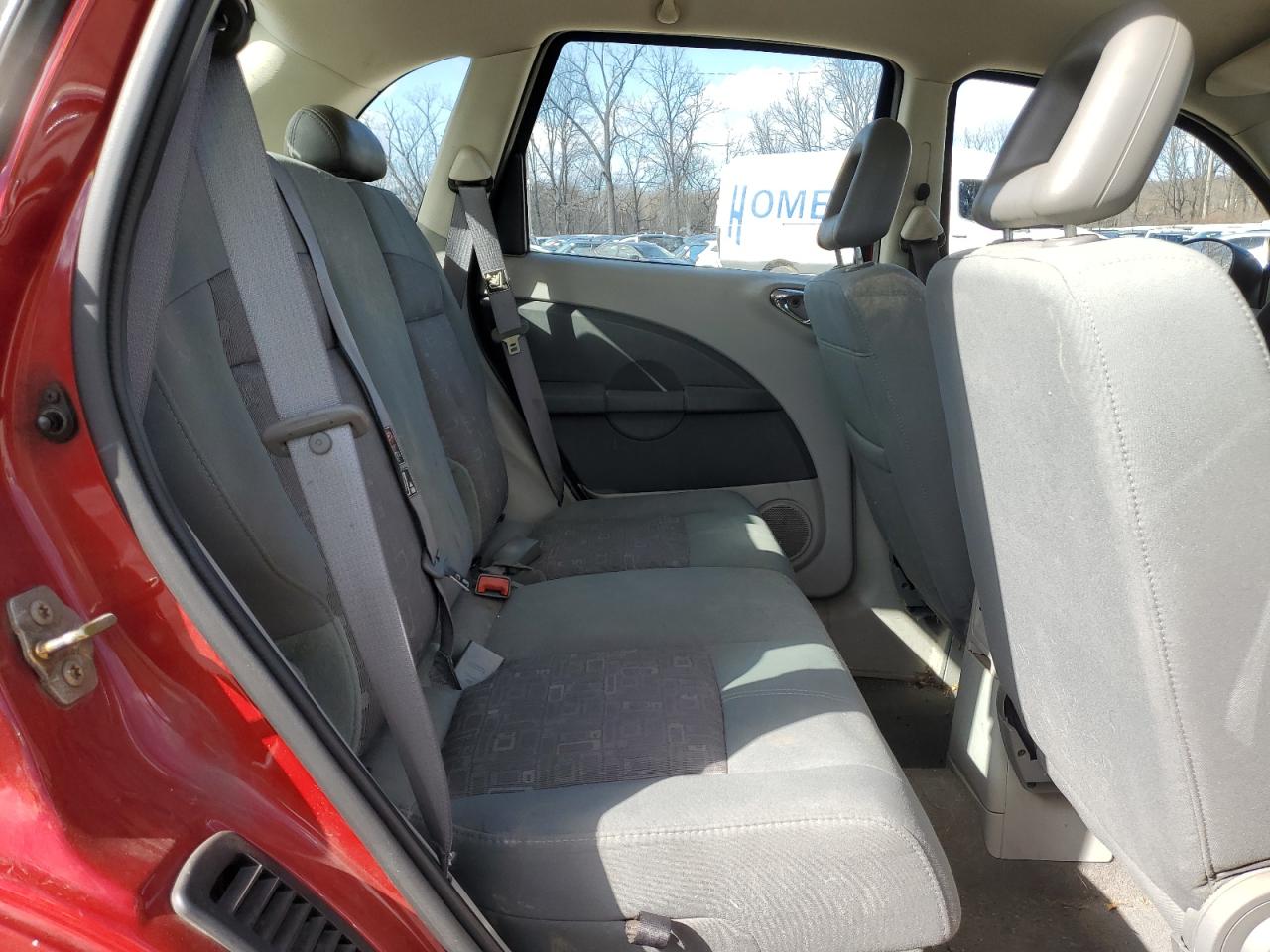 2006 Chrysler PT Cruiser - Image 10