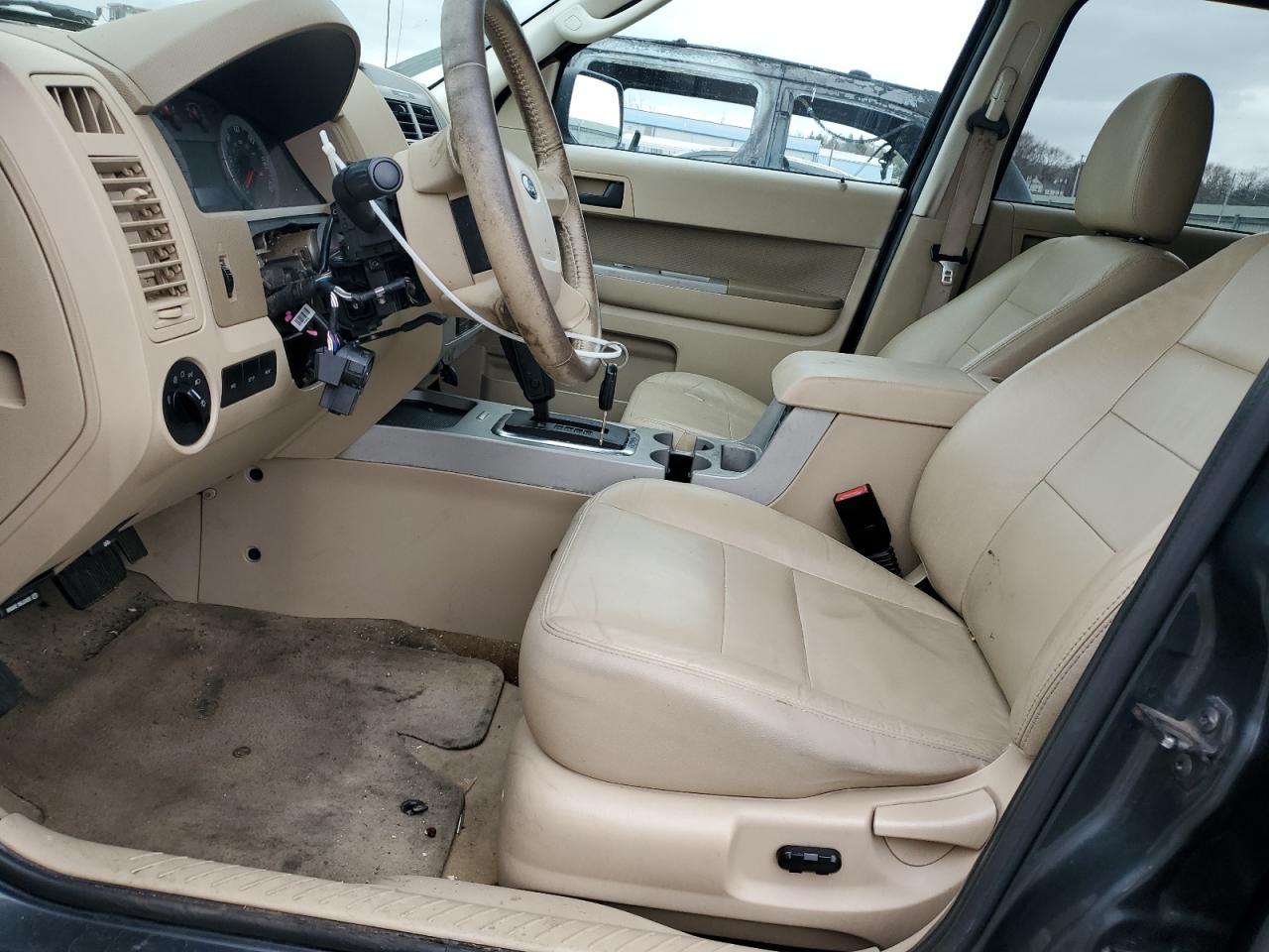 2009 Ford Escape - Image 7