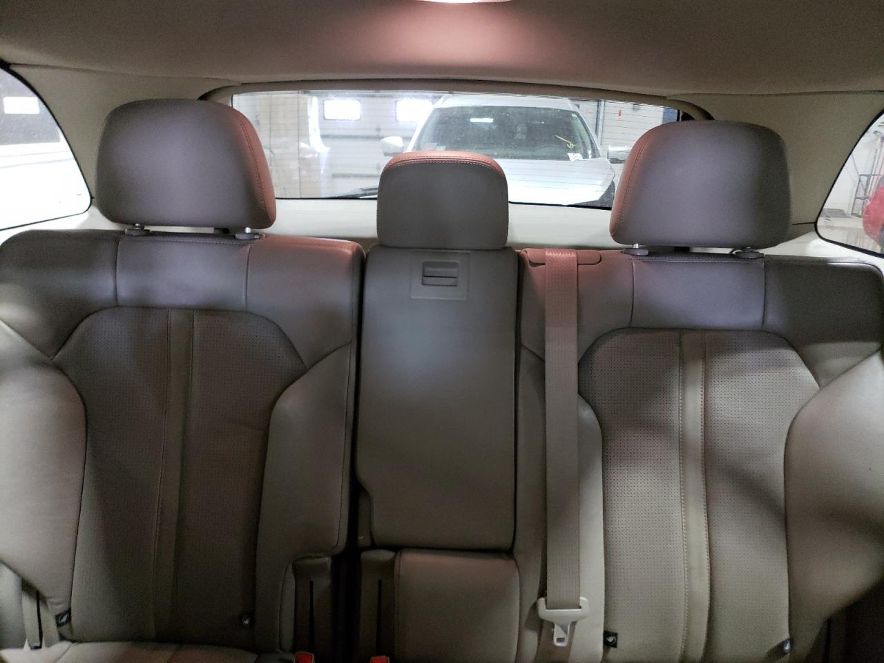 2011 Lincoln MKX - Image 10