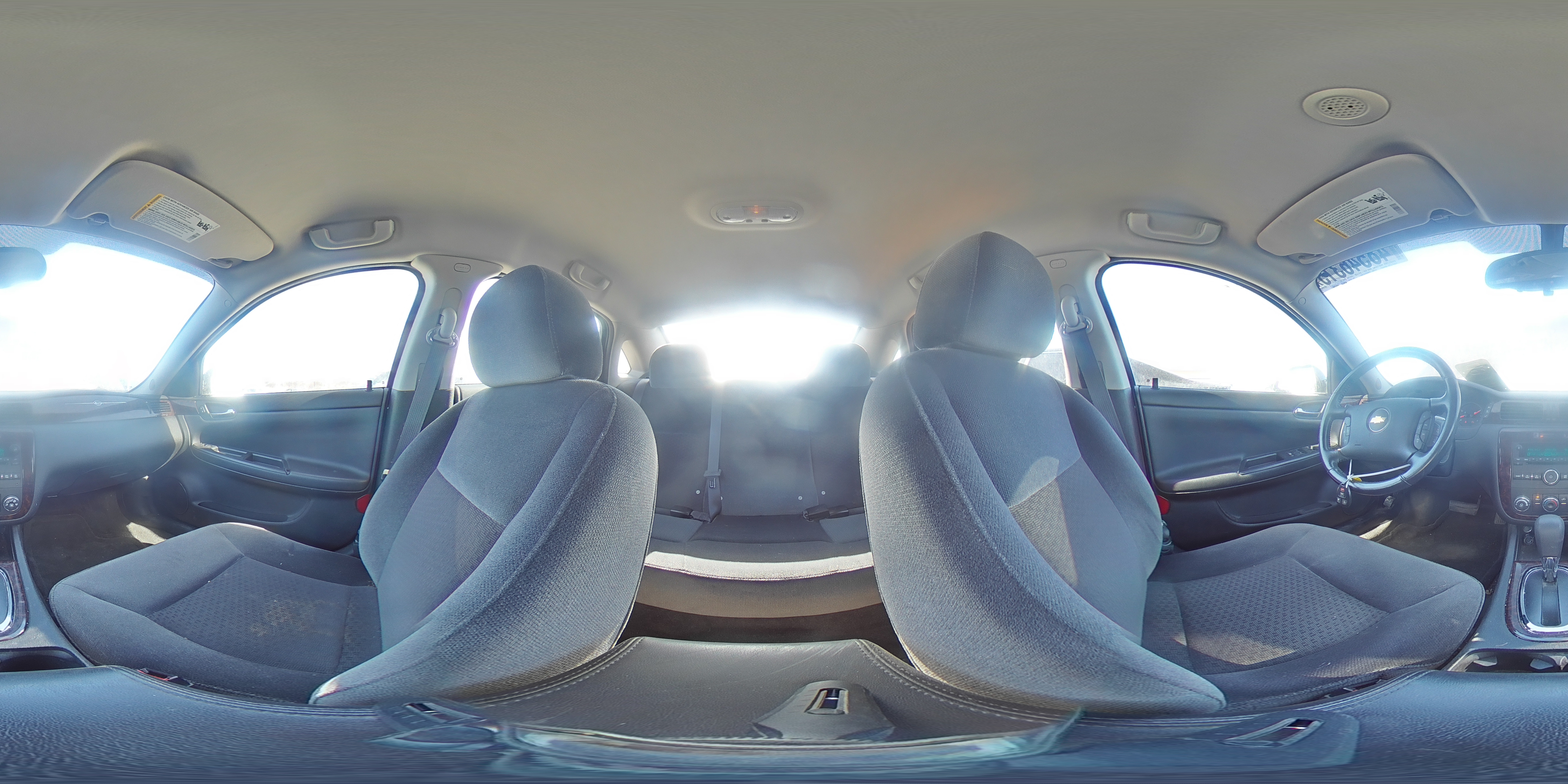 2013 Chevrolet Impala - Image 13