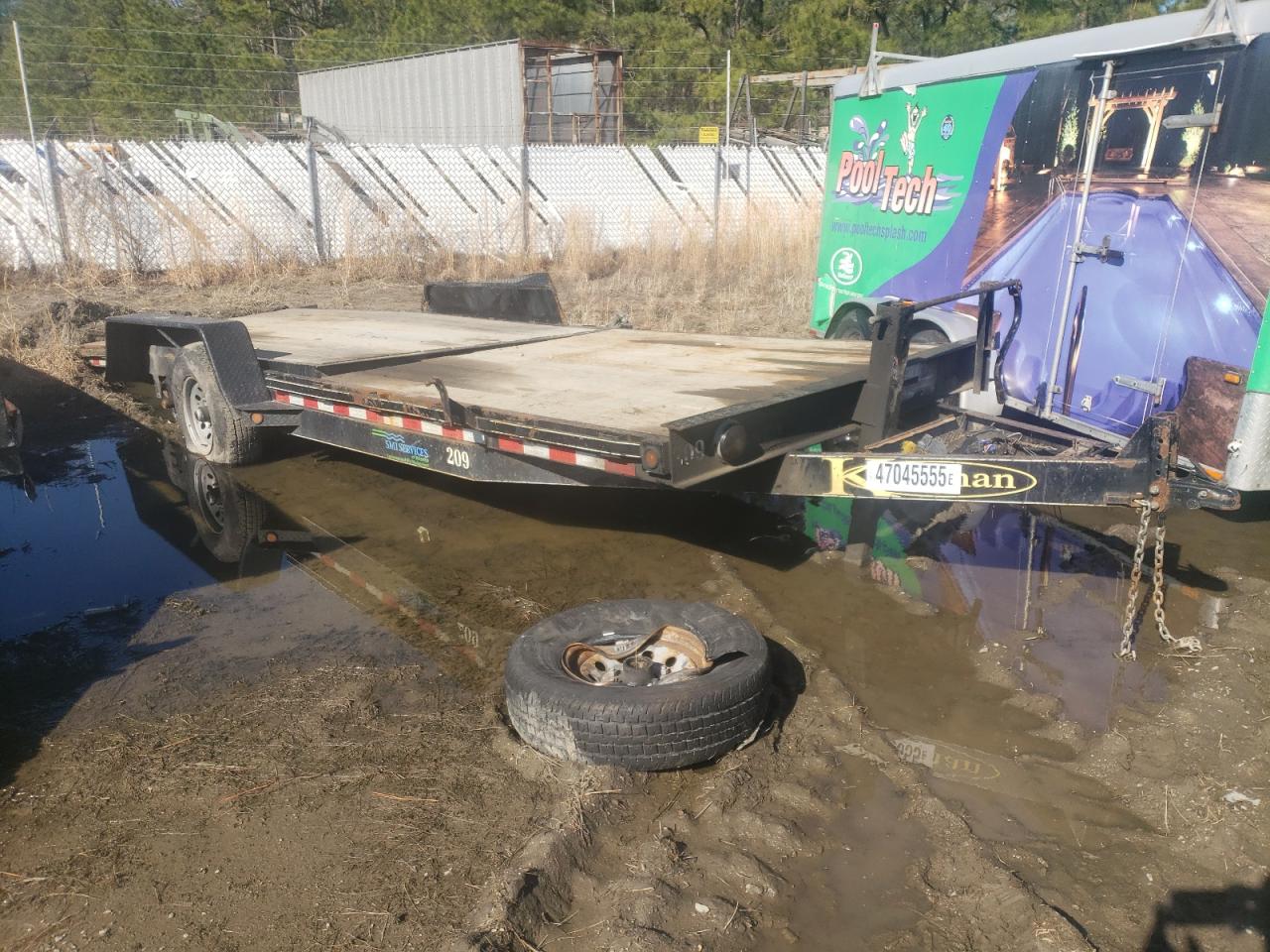 2000 Kaufman Tilt Deck Utility Trailer for Sale in Seaford, DE - Undercarriage