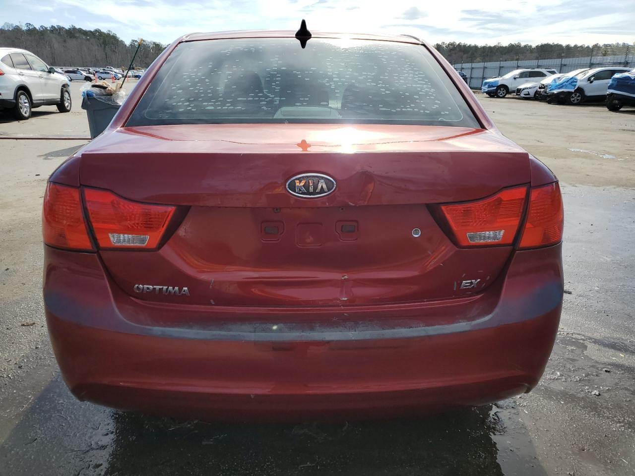 2010 Kia Optima - Image 6