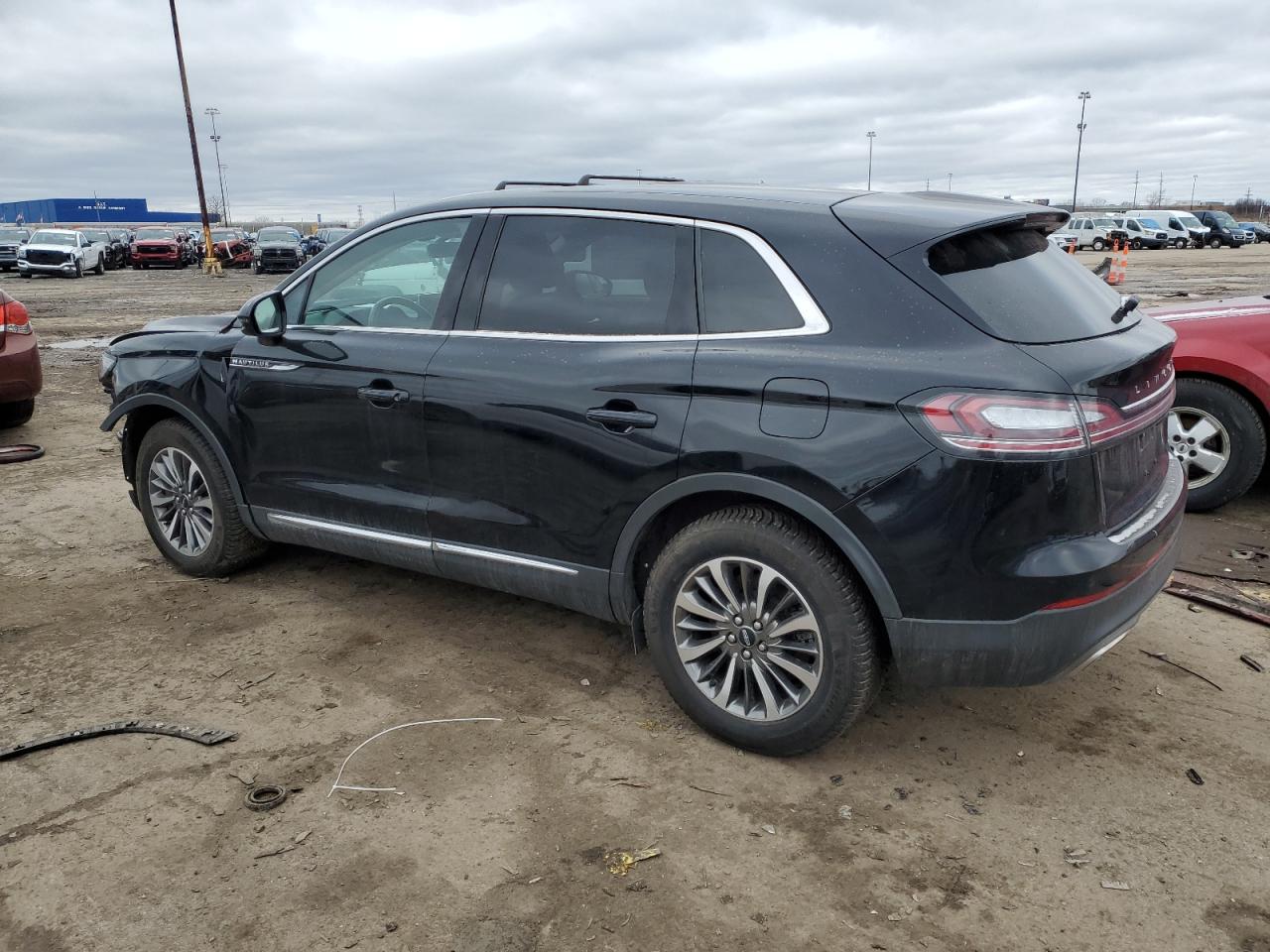 2021 Lincoln Nautilus - Image 2