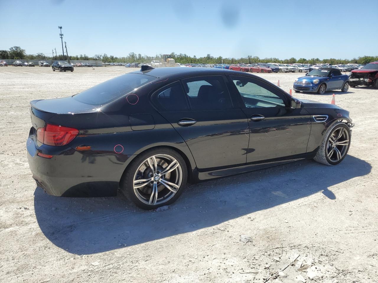 2013 BMW M5 - Image 3