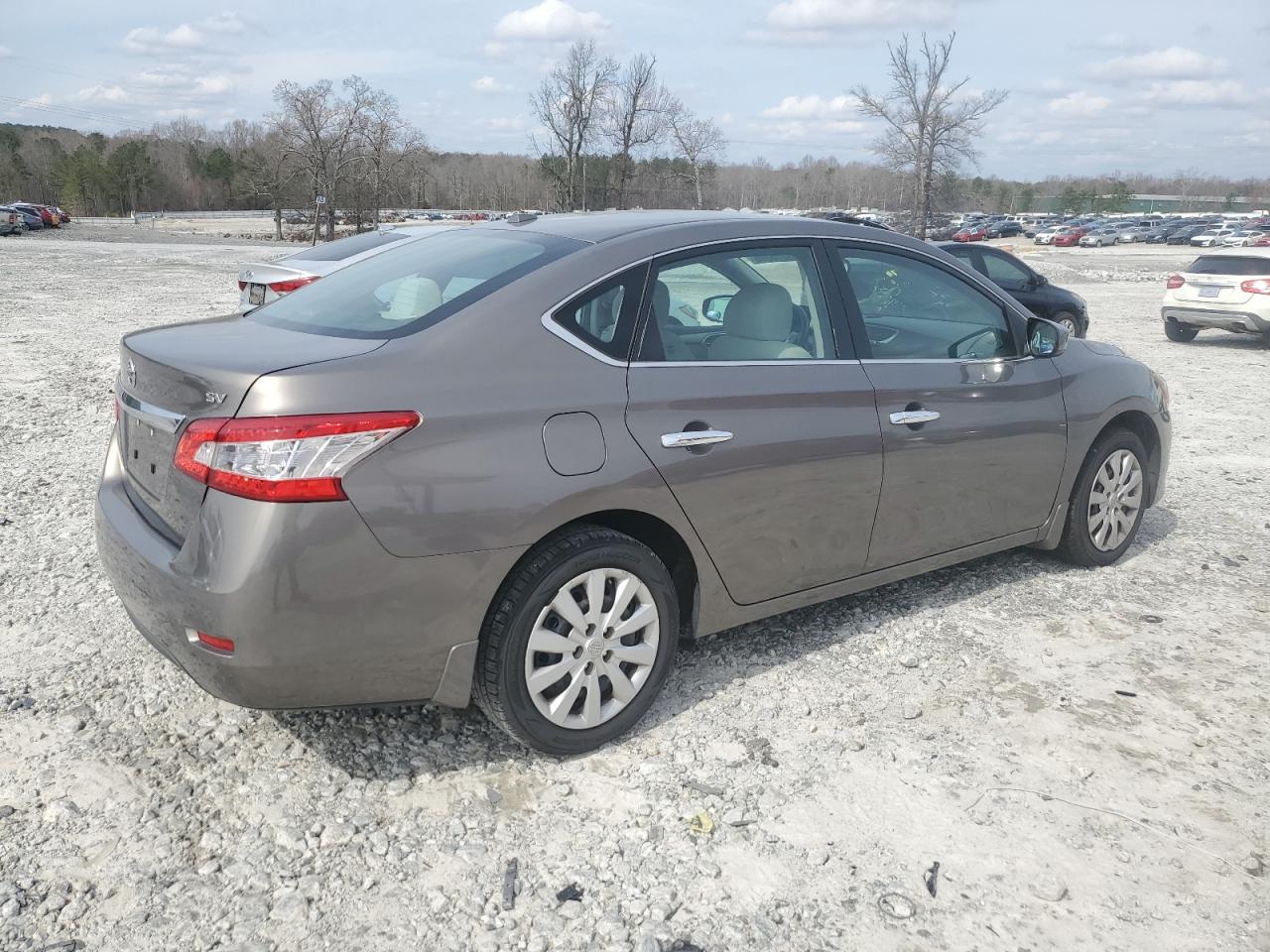 2015 Nissan Sentra - Image 3