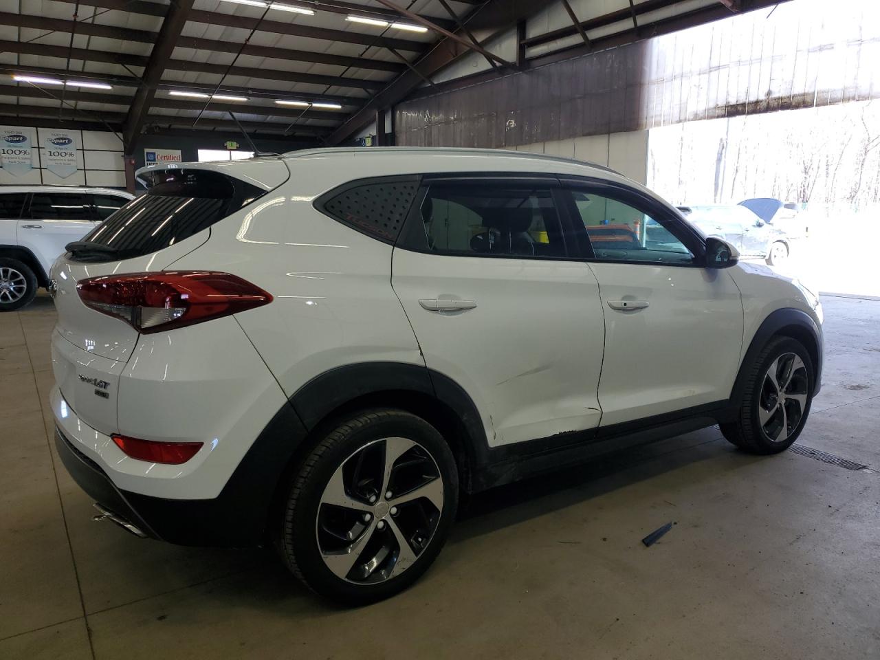 2016 Hyundai Tucson - Image 3