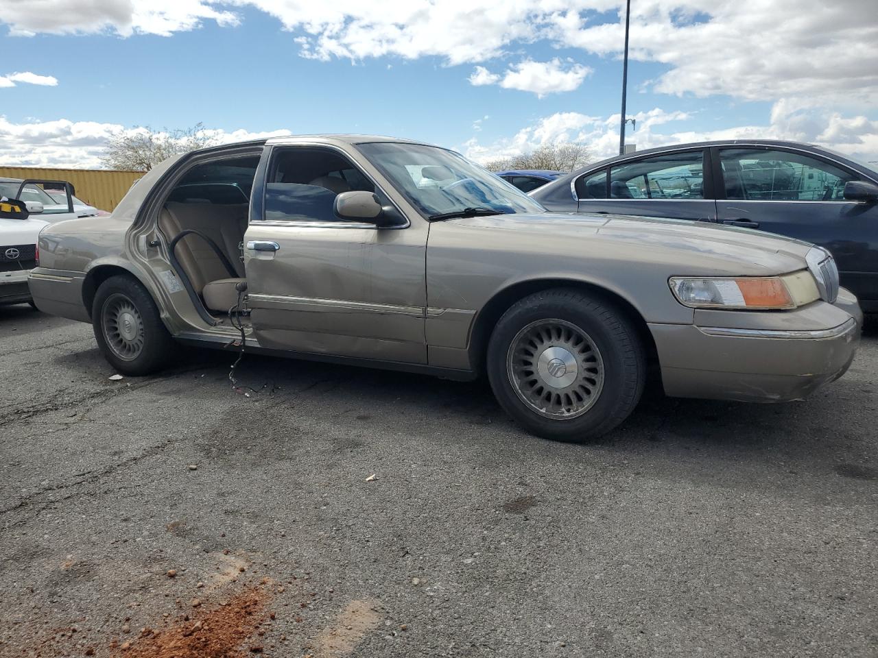 2002 Mercury Grand Marquis - Image 4