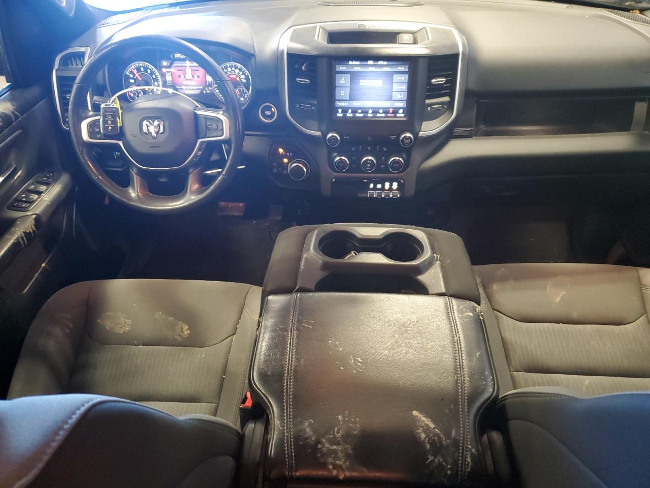 2021 RAM 1500 - Image 8