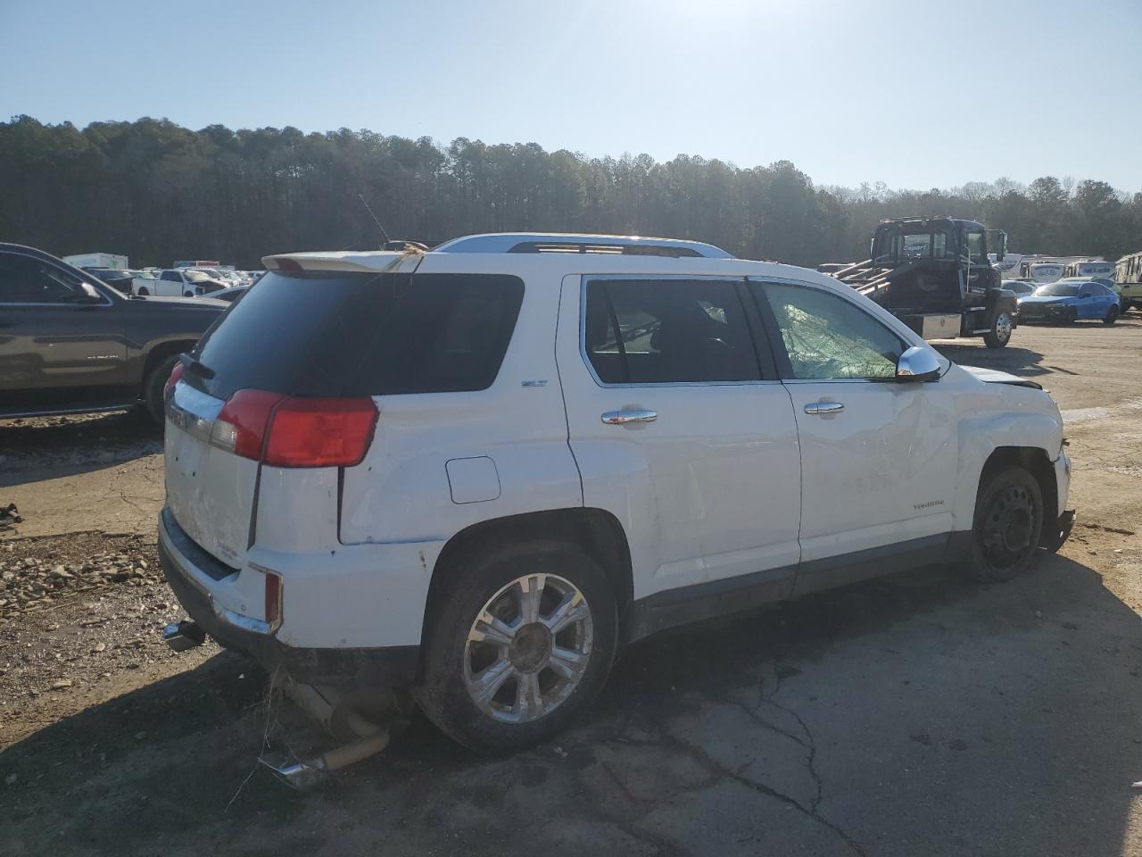 2016 GMC Terrain - Image 3