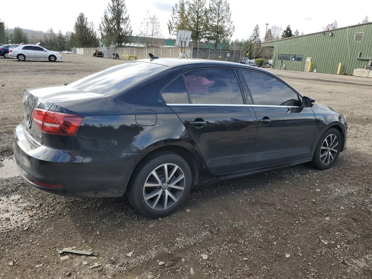 2017 Volkswagen Jetta - Image 3