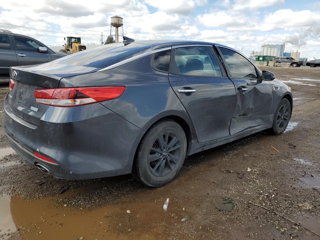 2018 Kia Optima Lx VIN: KNAGT4L36J5217153 Lot: 50037175
