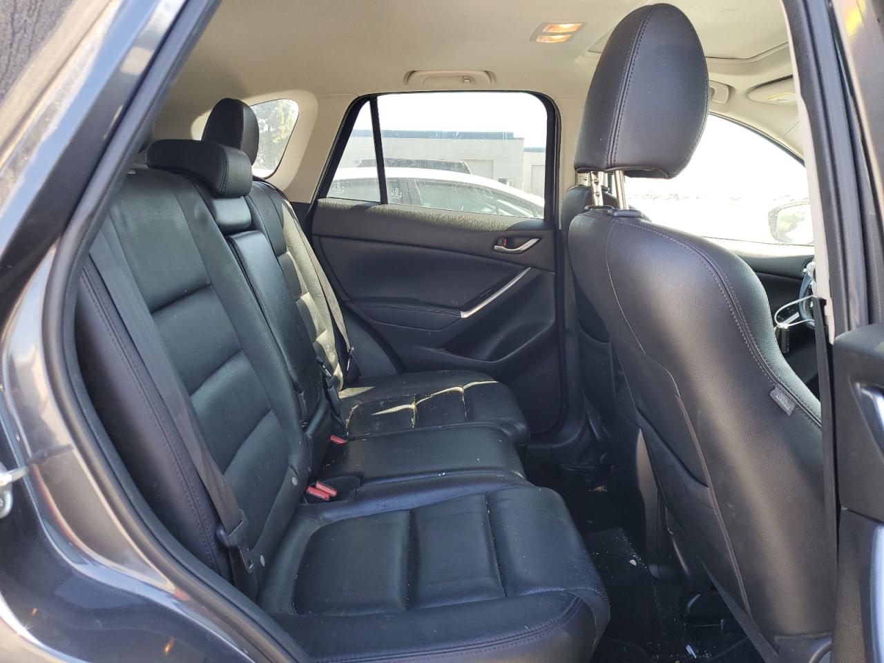 2016 Mazda CX-5 - Image 11