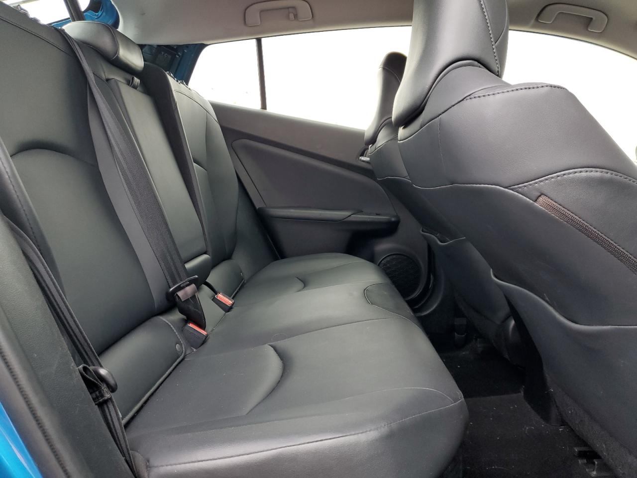 2019 Toyota Prius - Image 10
