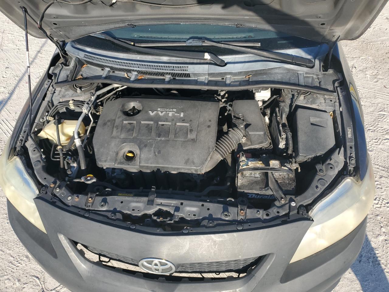 2010 Toyota Corolla - Image 13