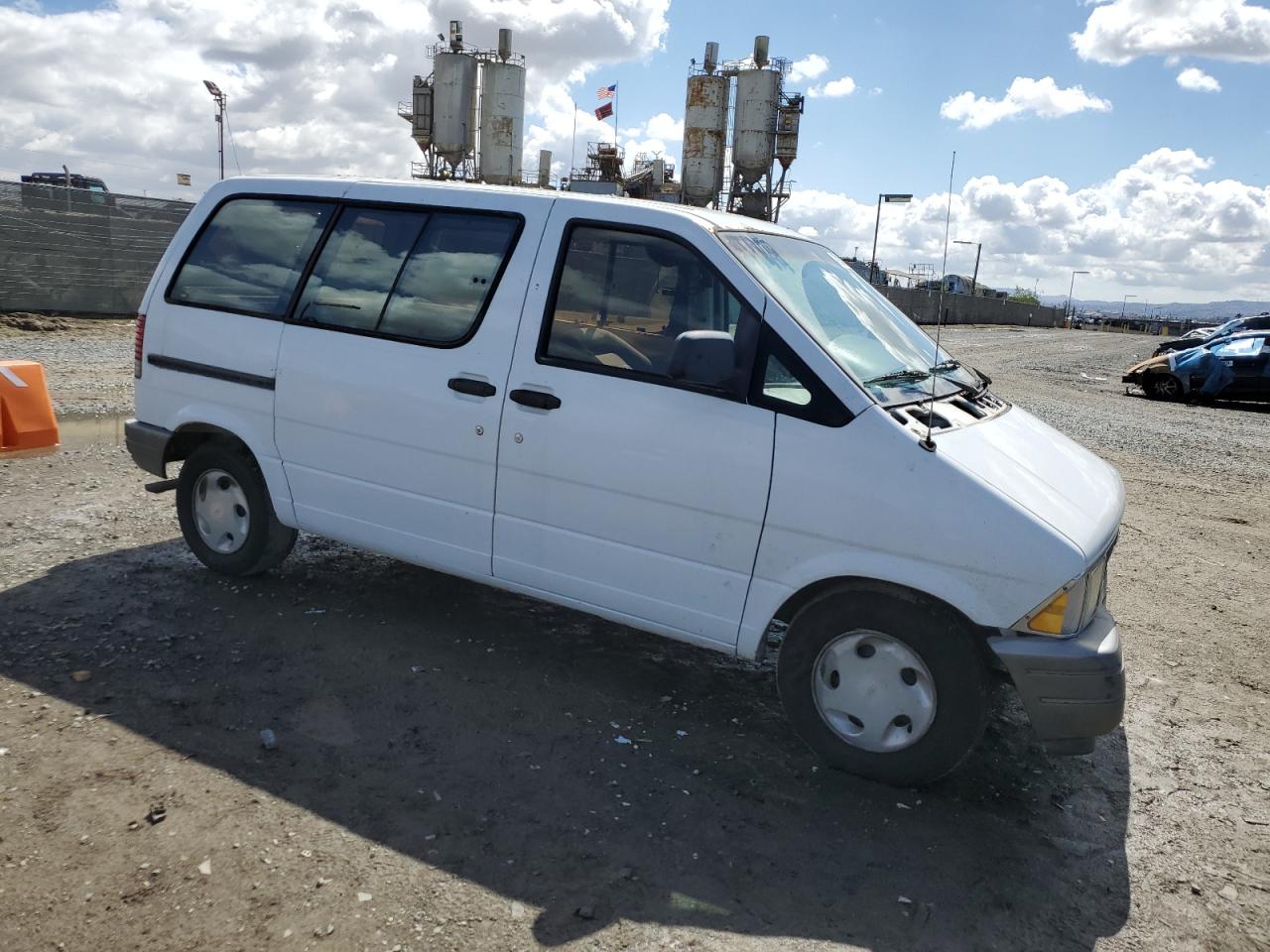1997 Ford Aerostar - Image 4