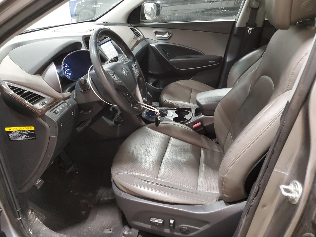 2017 Hyundai Santa Fe - Image 7