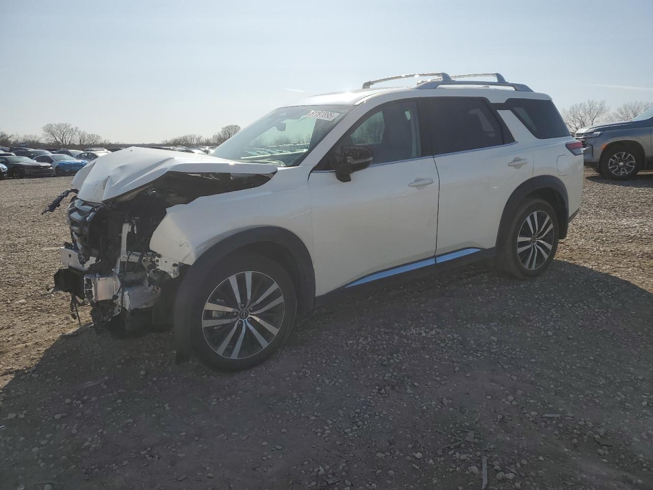 Des Moines, IA에서 판매 중인 2024 Nissan Pathfinder Platinum - Front End