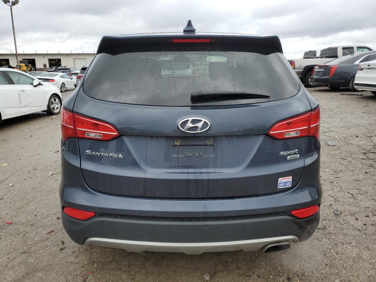 2013 Hyundai Santa Fe - Image 6
