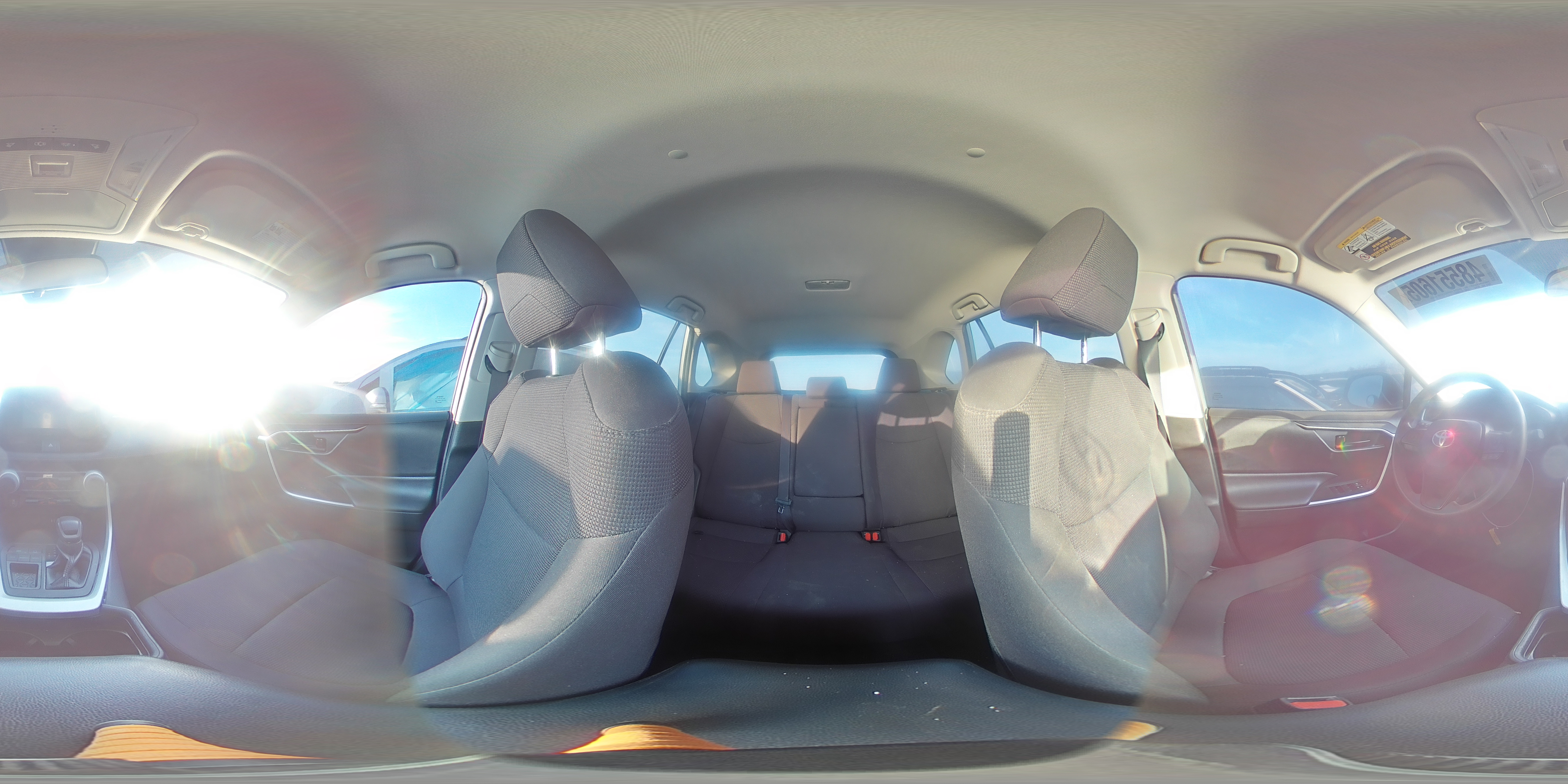 2019 Toyota RAV 4 - Image 13