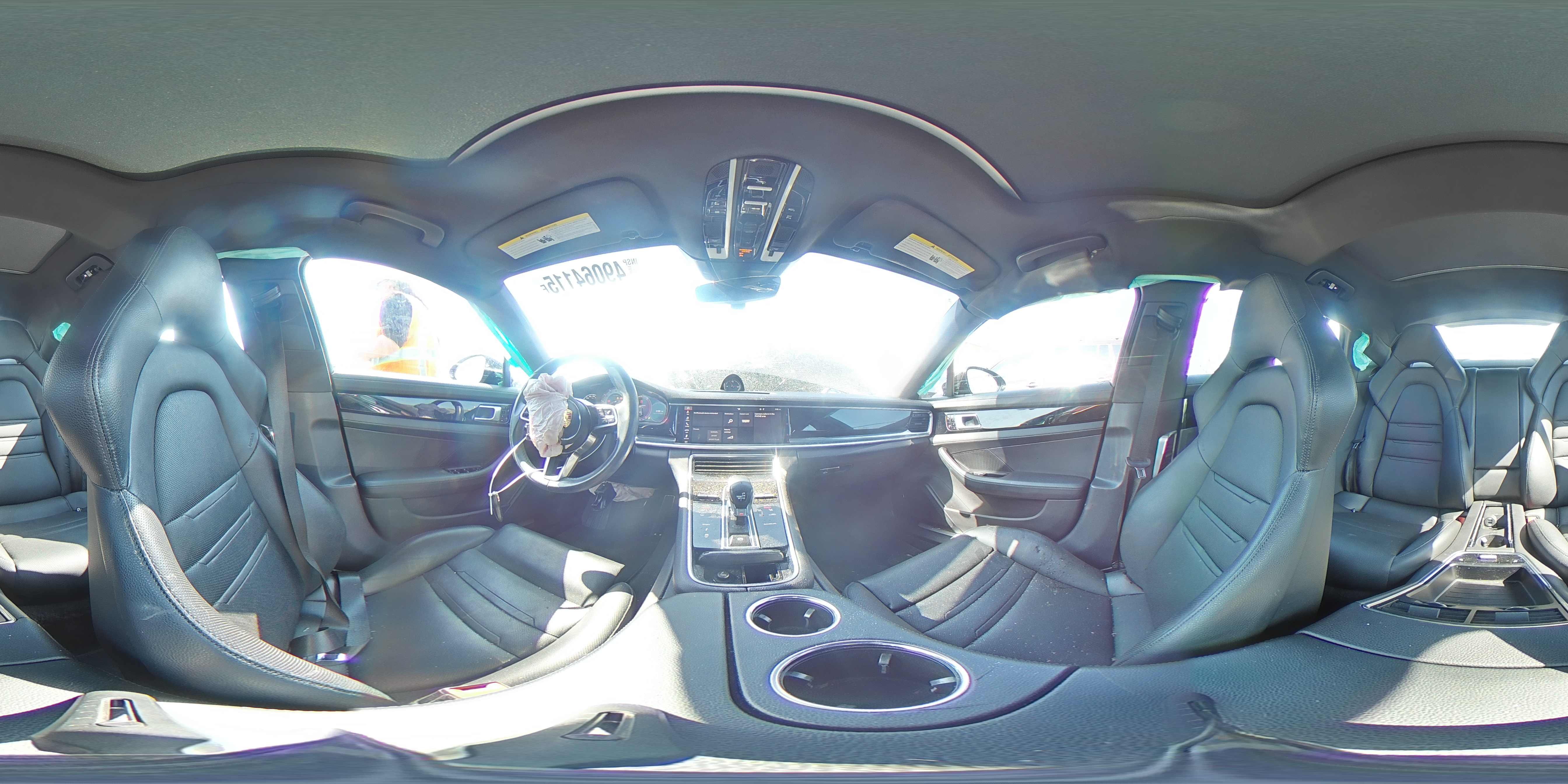 2018 Porsche Panamera - Image 13