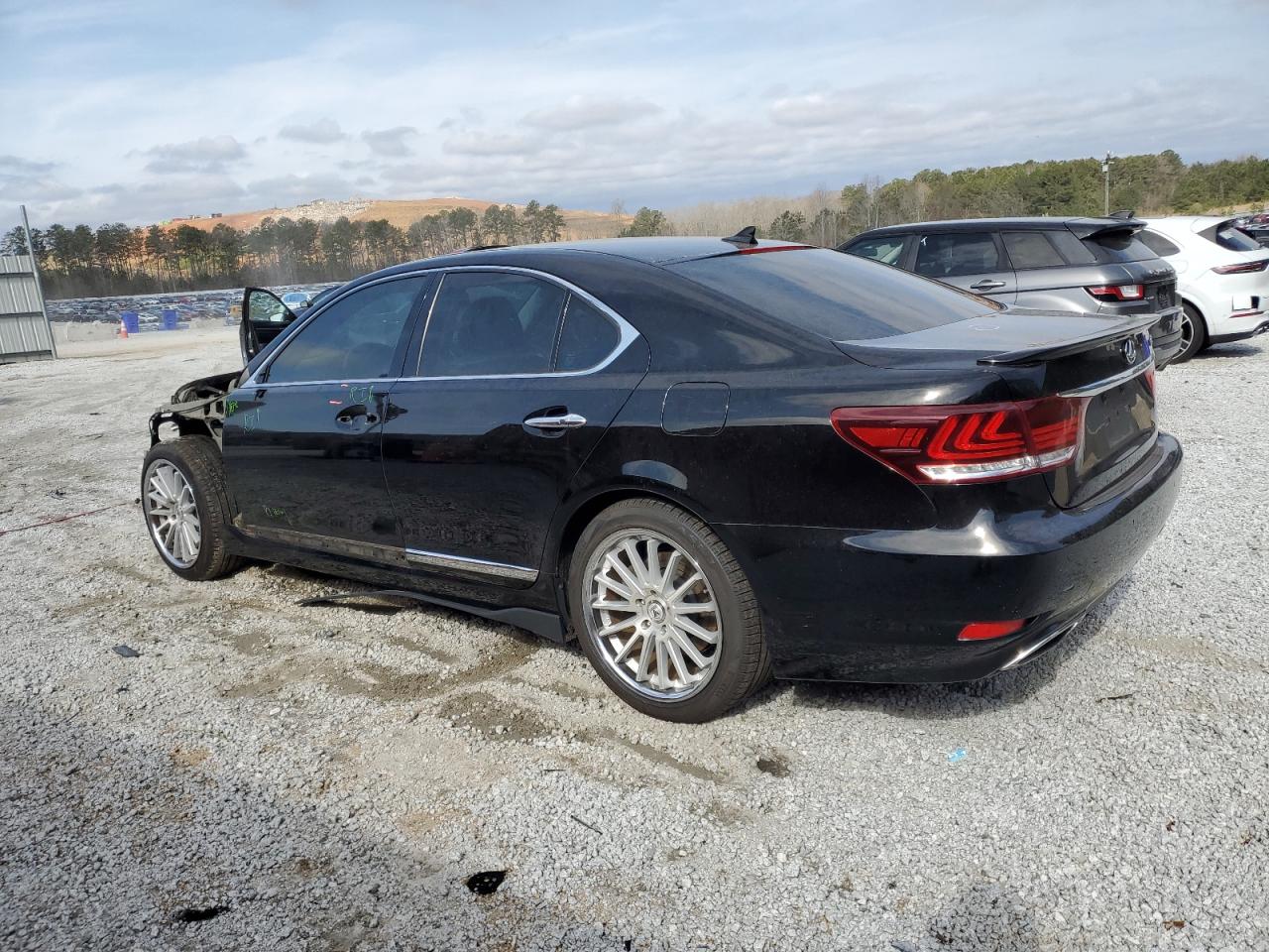 2013 Lexus LS - Image 2
