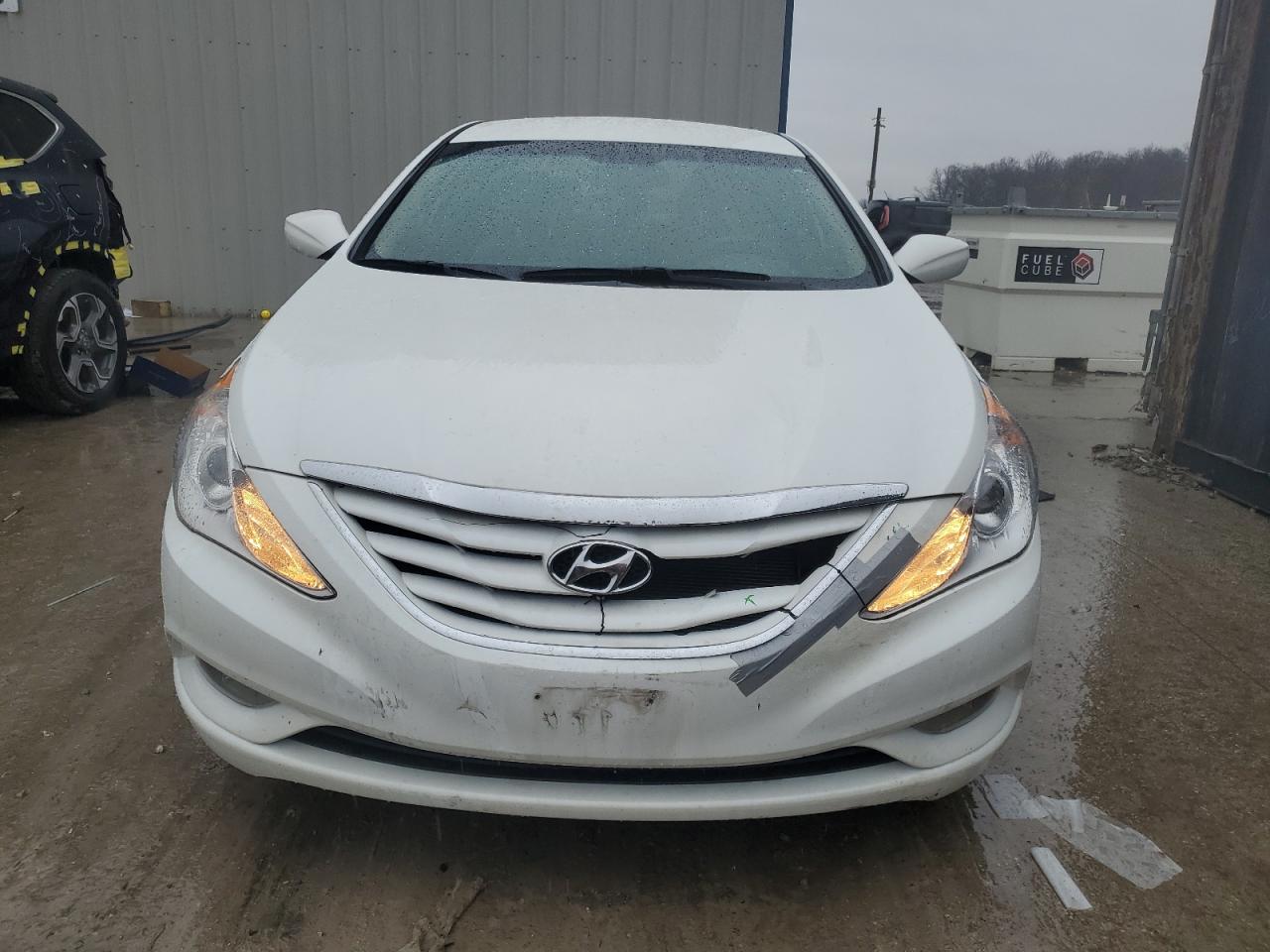 2013 Hyundai Sonata - Image 5