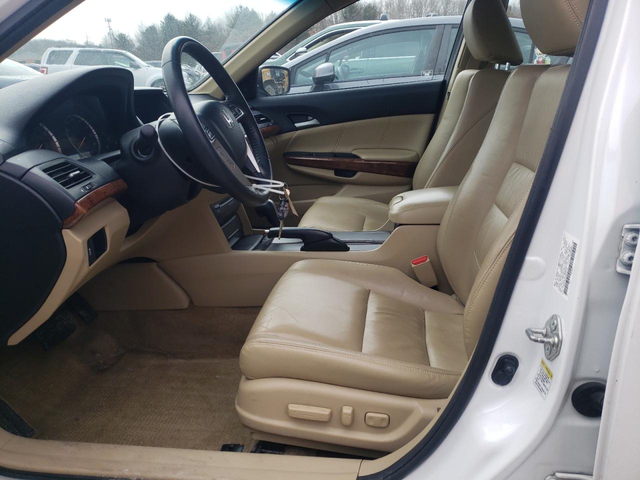 2012 Honda Accord - Image 7