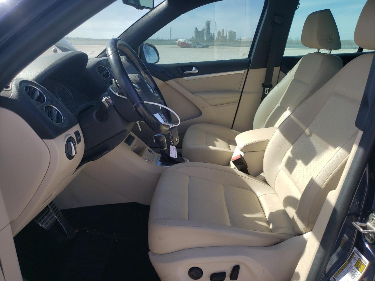 2016 Volkswagen Tiguan - Image 7