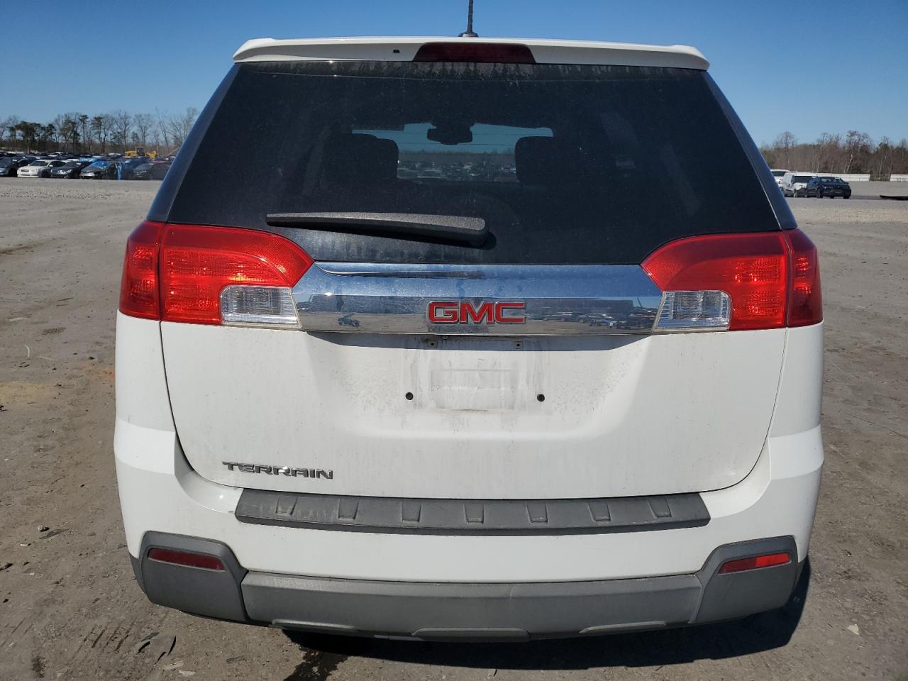 2015 GMC Terrain - Image 6