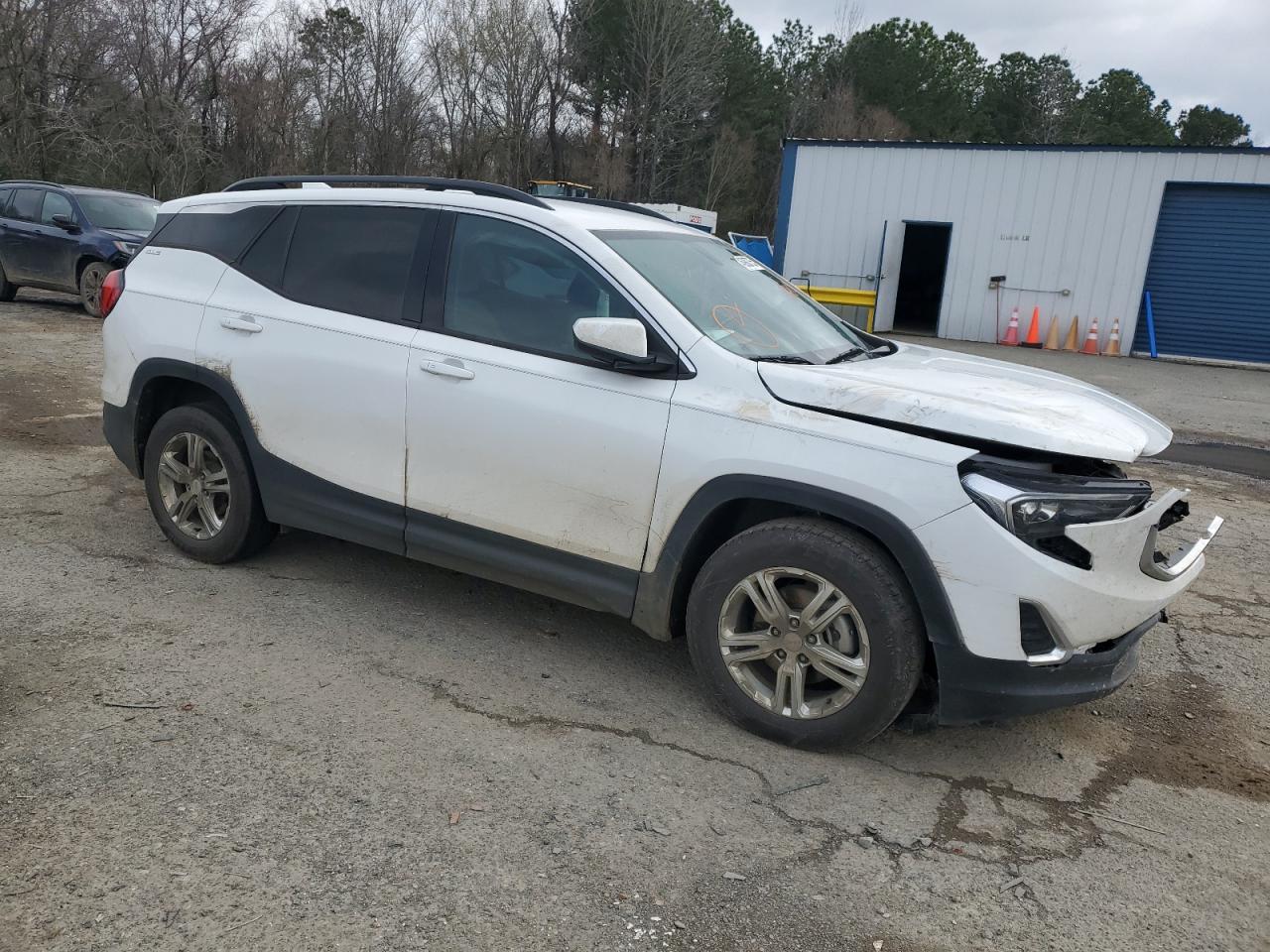 2019 GMC Terrain - Image 4