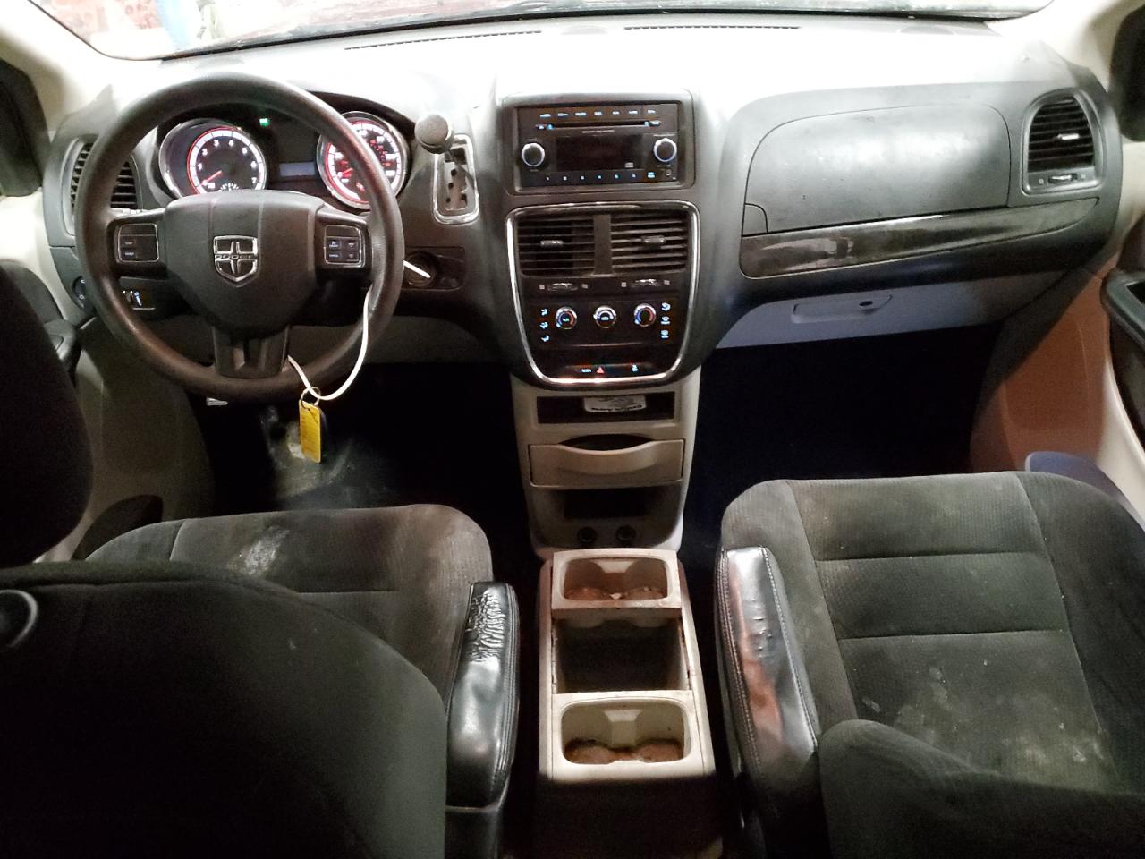 2016 Dodge Caravan - Image 8