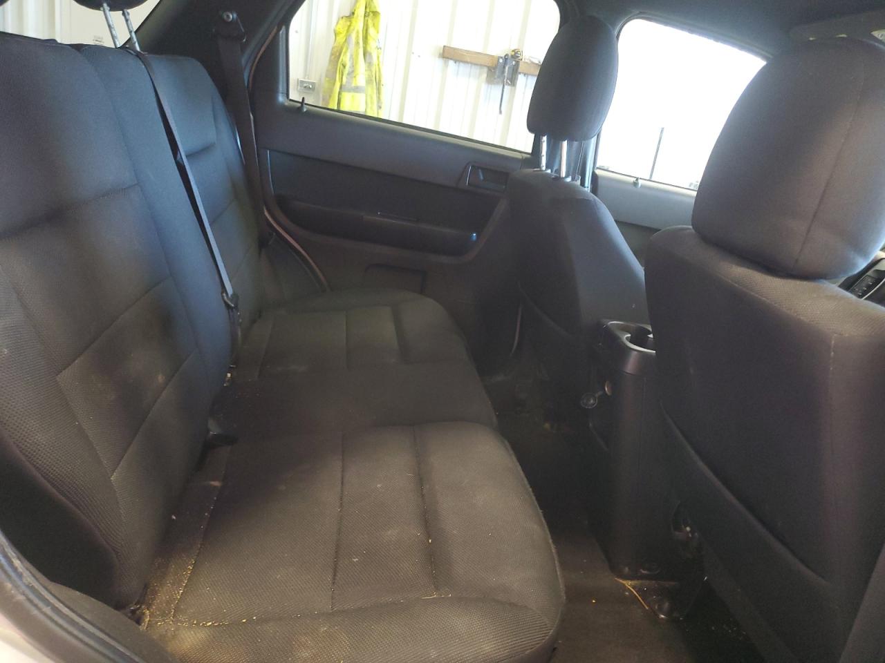 2009 Ford Escape - Image 11