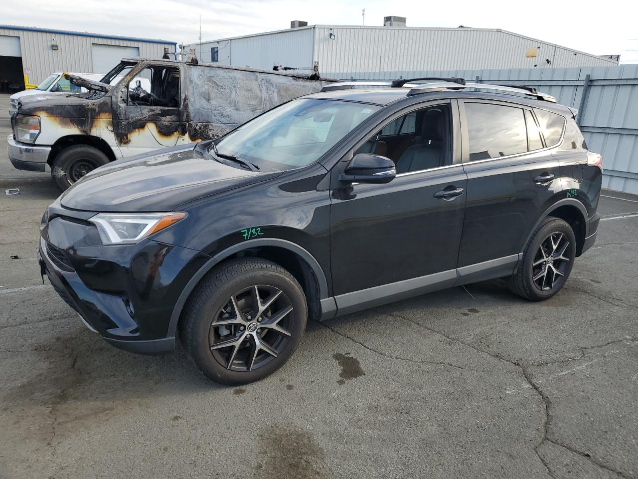 2018 Toyota RAV 4 - Image 1