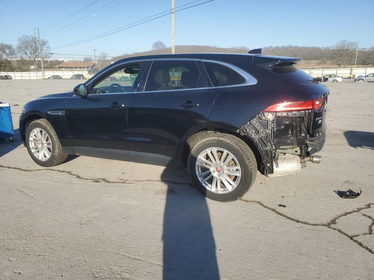 2019 Jaguar F-Pace - Image 2