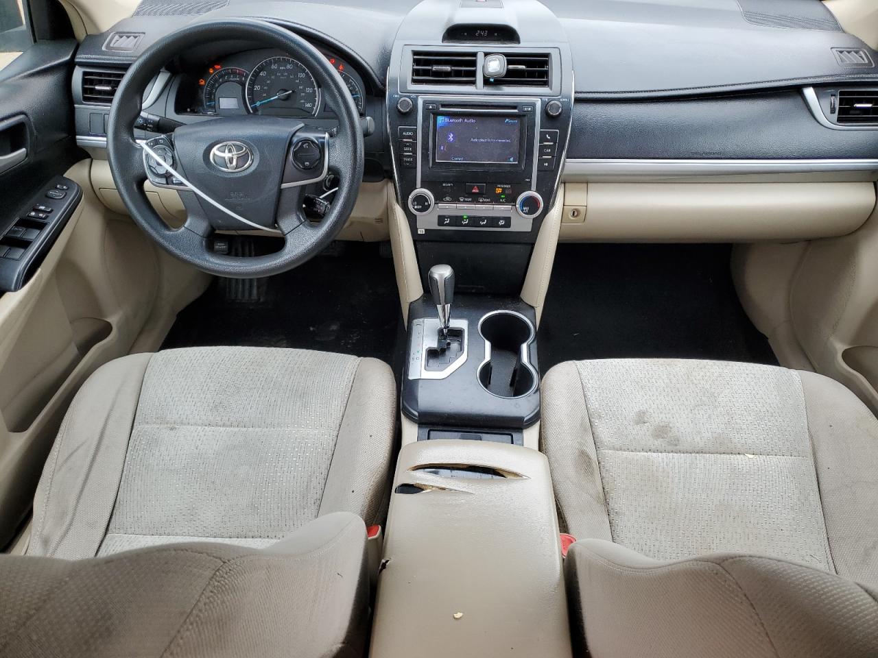 2014 Toyota Camry - Image 8