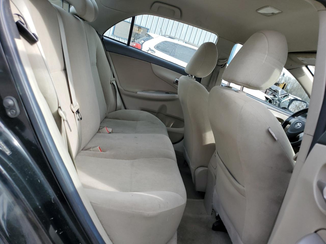 2011 Toyota Corolla - Image 10