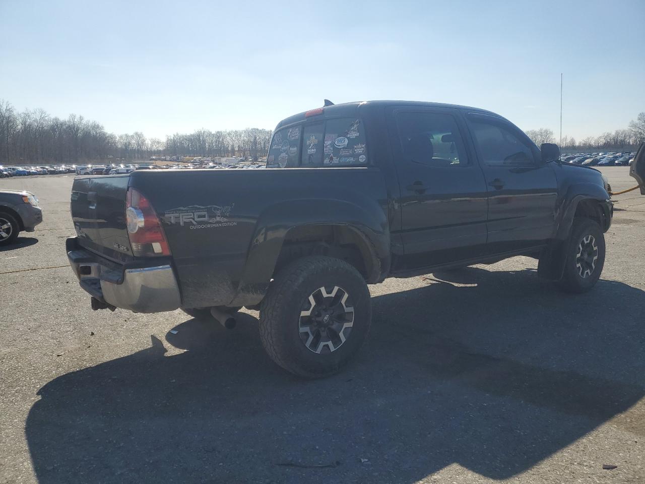 2012 Toyota Tacoma - Image 3