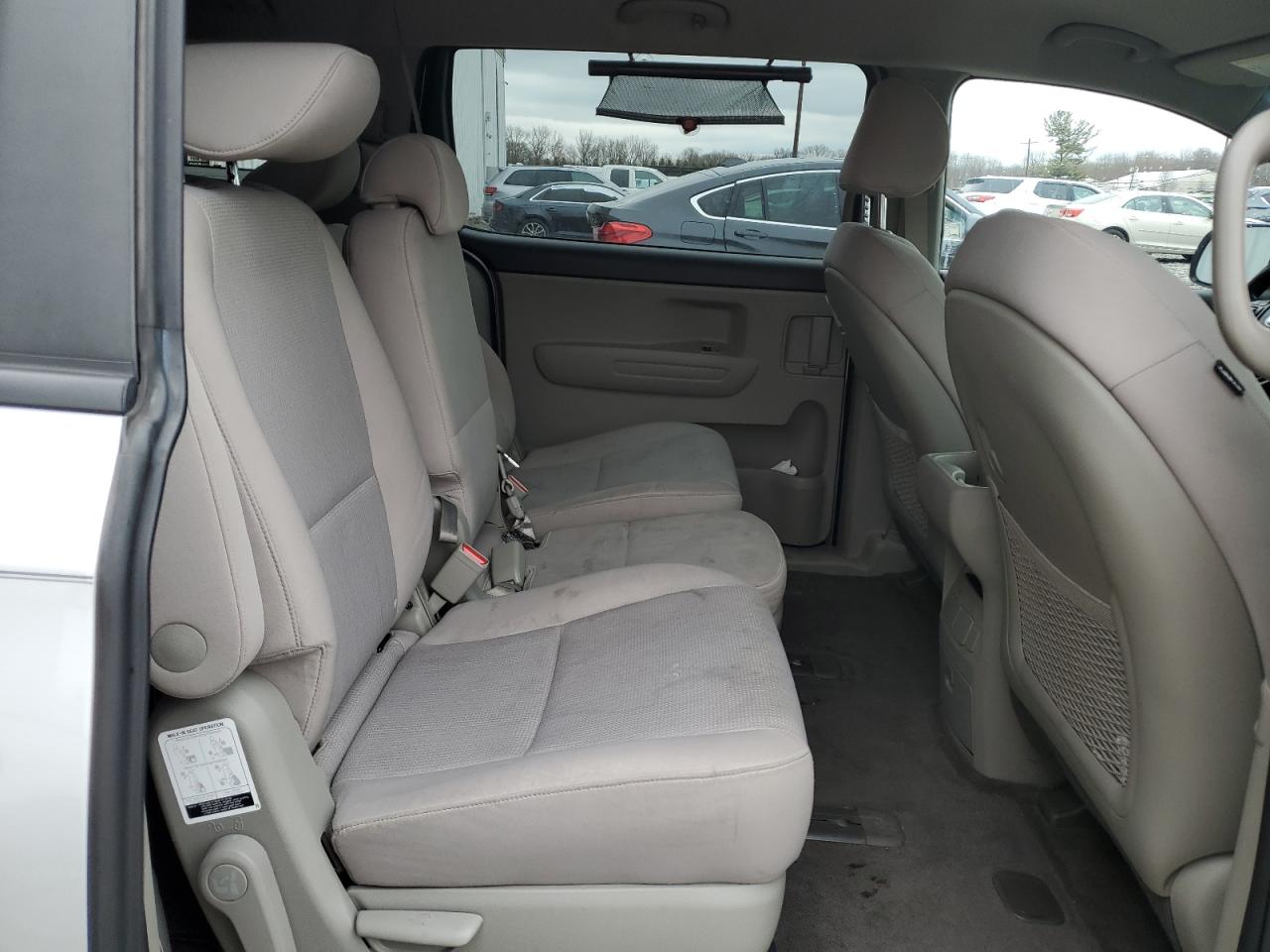2019 Kia Sedona - Image 11