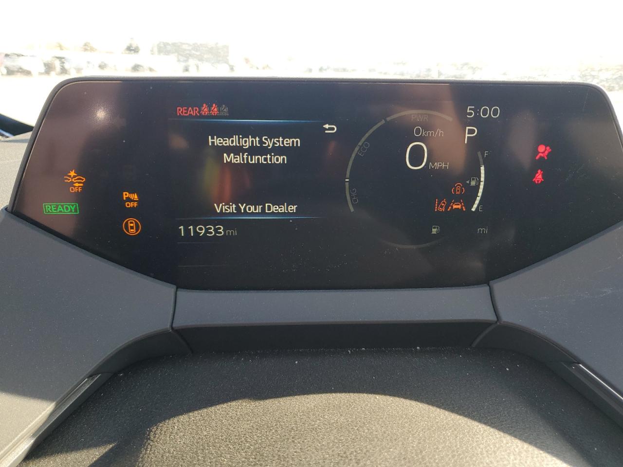 2024 Toyota Prius - Image 9