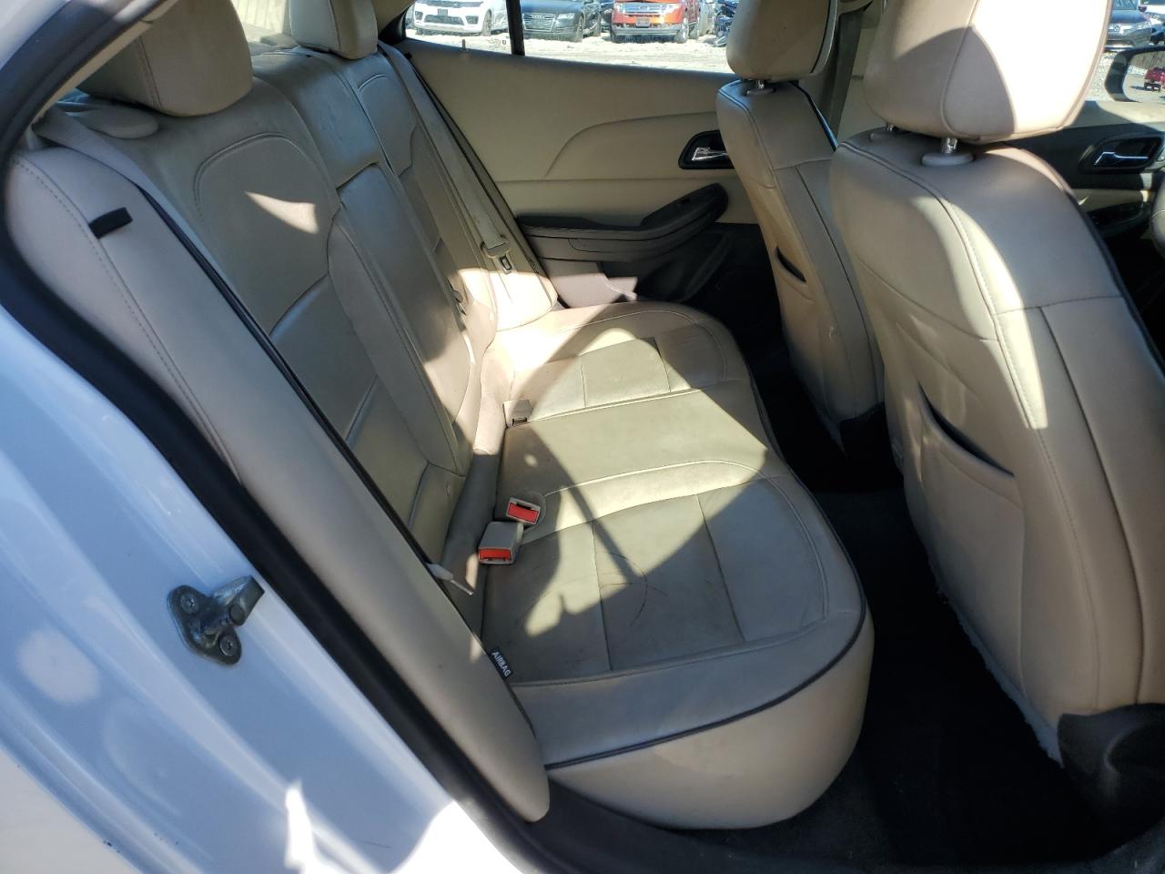 2015 Chevrolet Malibu - Image 10