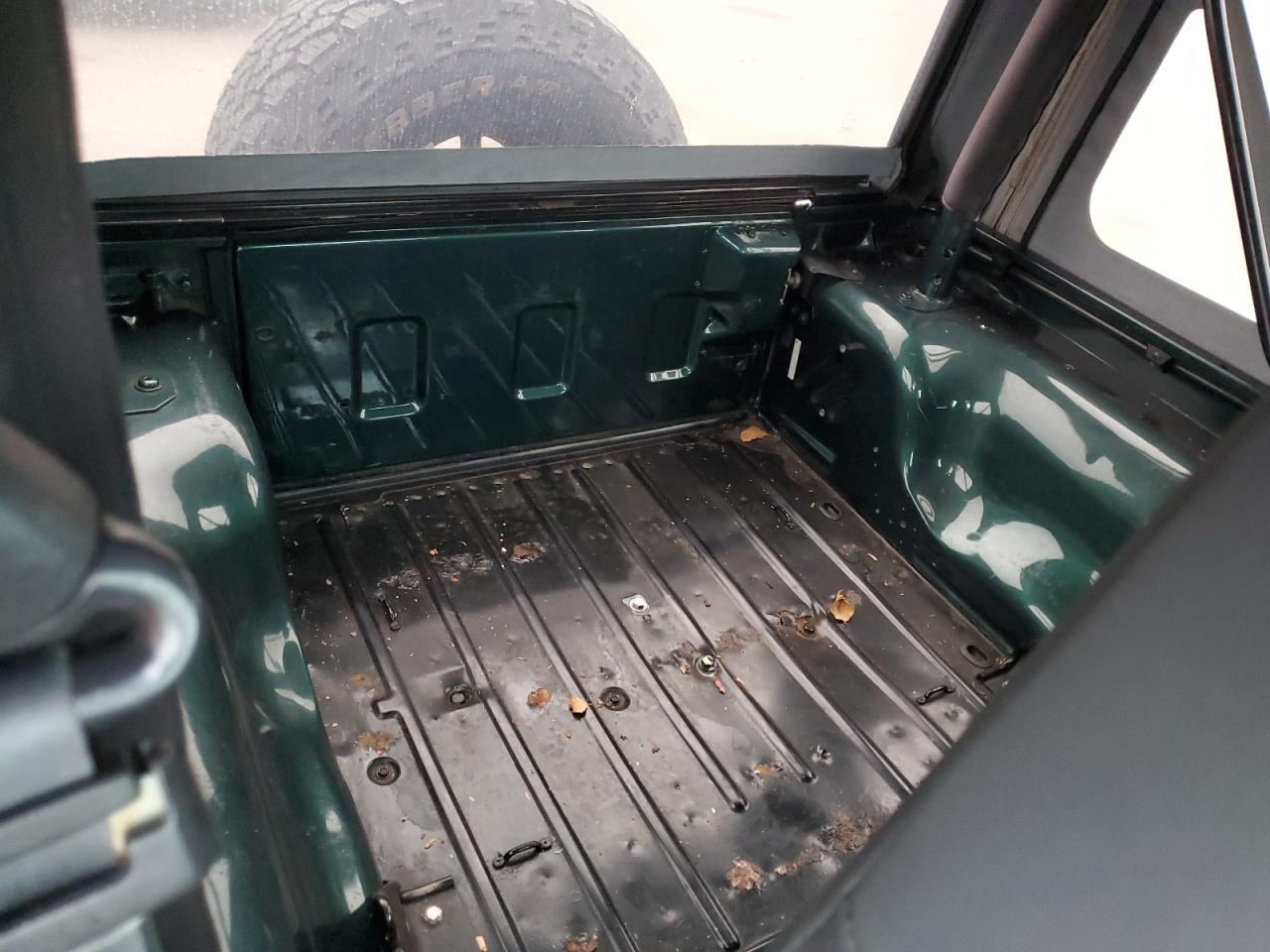 1999 Jeep Wrangler / Tj Sport VIN: 1J4FY19SXXP427968 Lot: 50102855