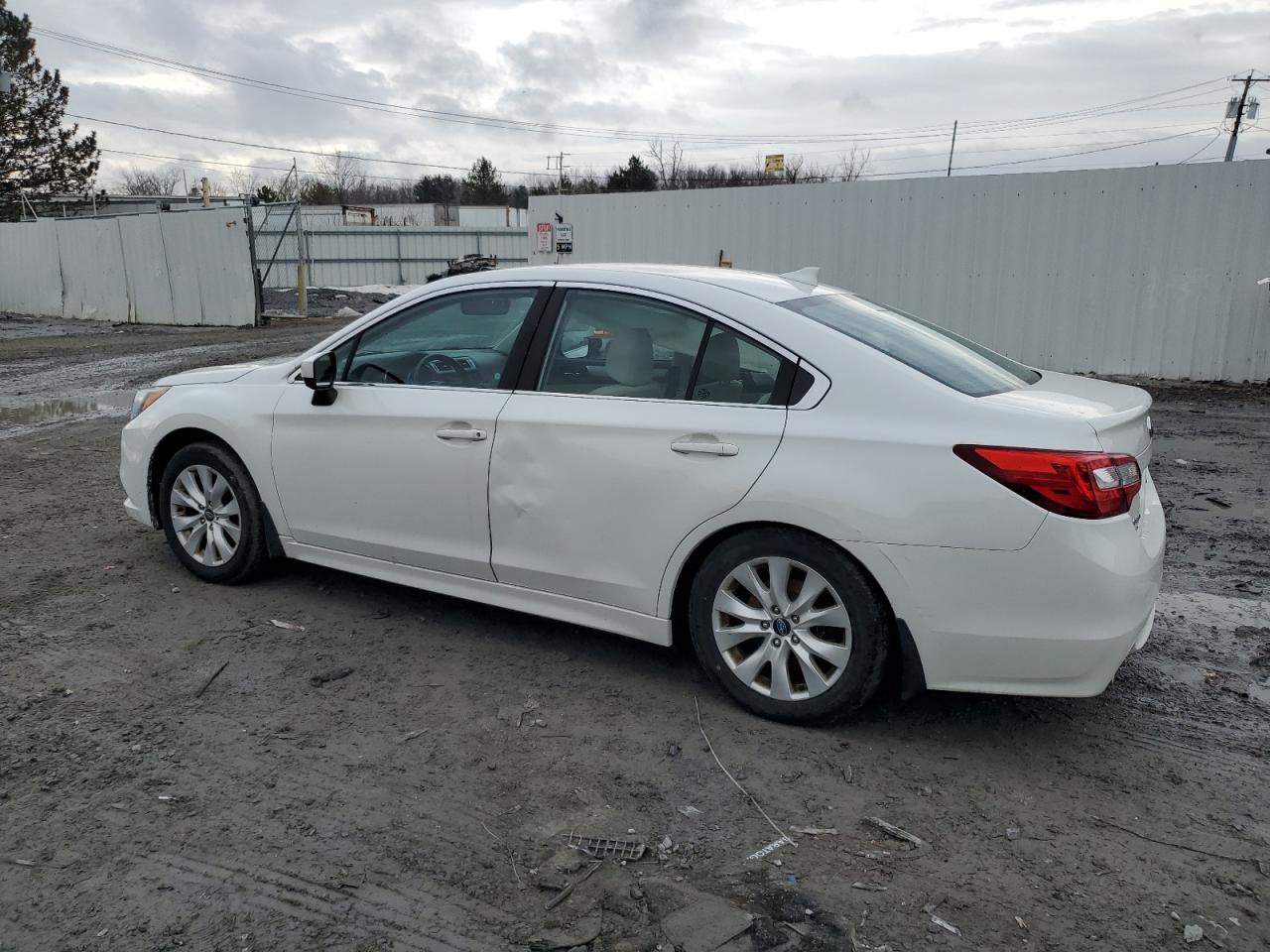 2017 Subaru Legacy - Image 2
