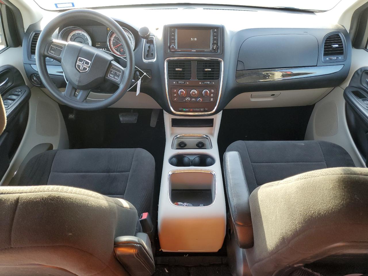 2013 Dodge Caravan - Image 8