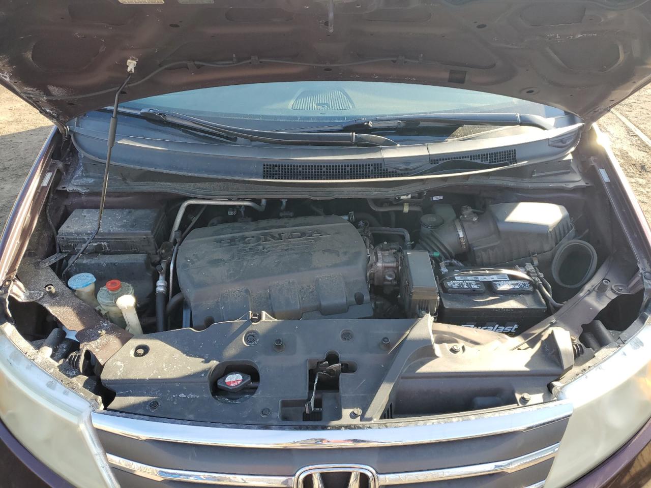 2011 Honda Odyssey - Image 12