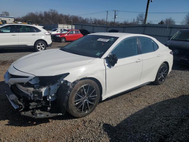 TOYOTA CAMRY SE 2022