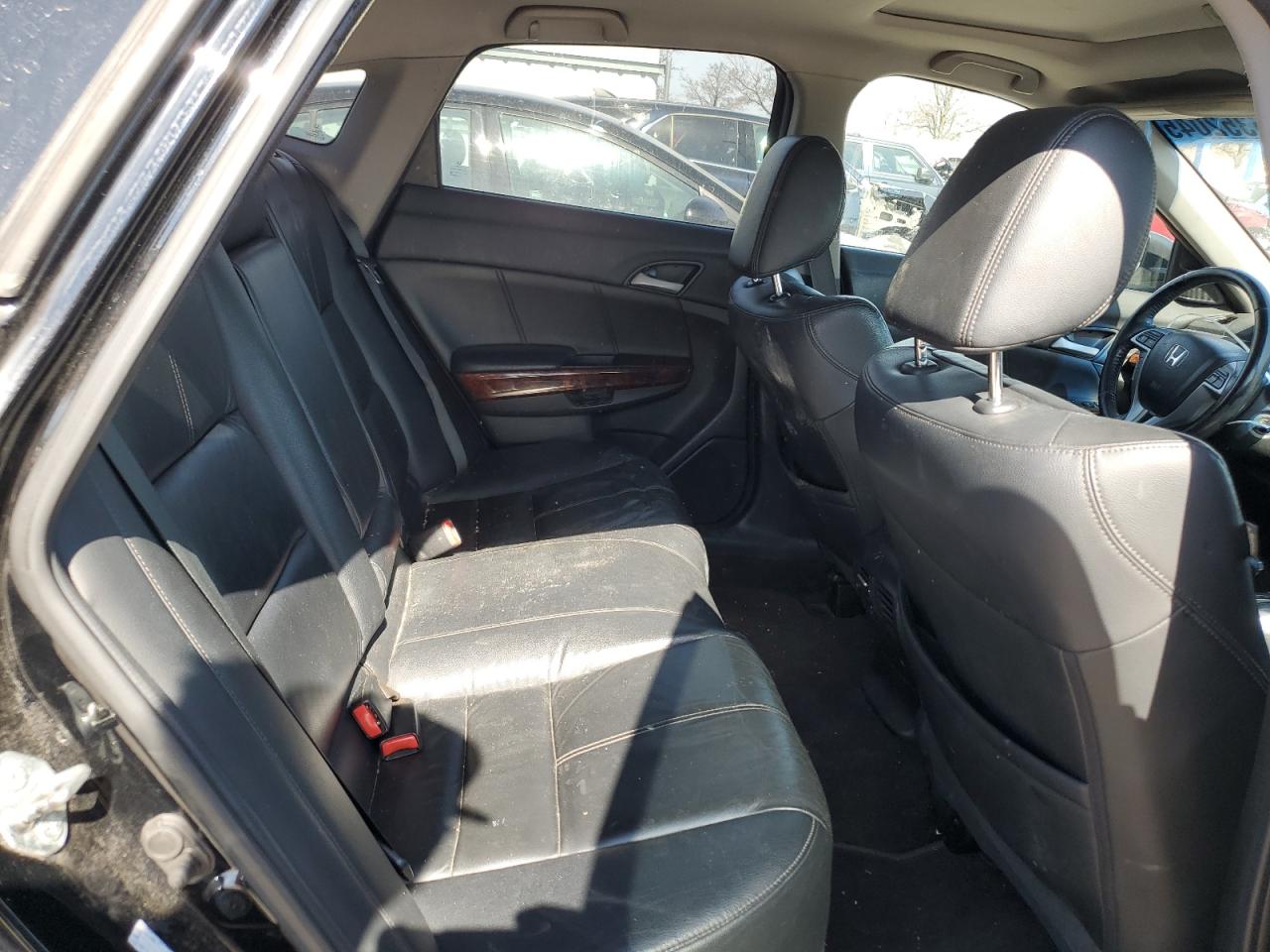 2011 Honda Accord - Image 11